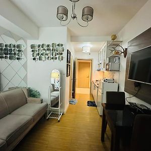 One-Bedroom Premier Apartment